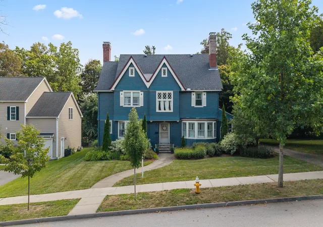 Single family home for sale at 25 Kenwood Ave, Worcester, MA 01605 | MLS# 73570389