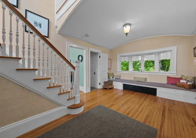 Photo 2 of Single family home for sale at 25 Kenwood Ave, Worcester, MA 01605 | MLS# 73570389 | Listing updated on 2026-10-07