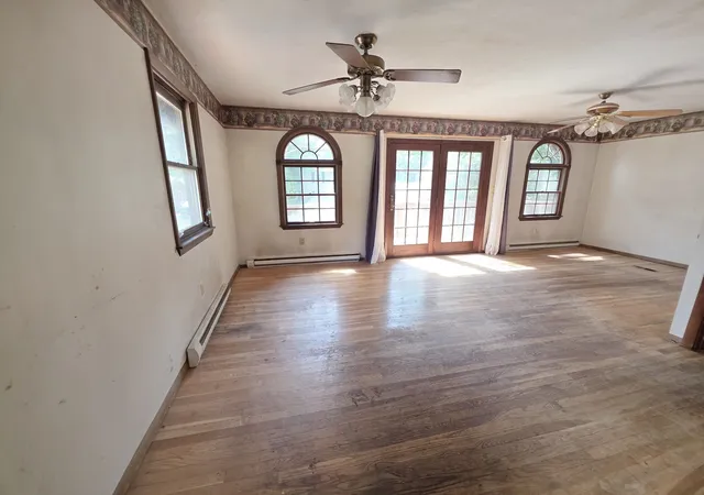 Photo 4 of Single family home for sale at 11 Ferncroft Rd, Leicester, MA 01524 | MLS# 73570935 | Listing updated on 2026-09-14