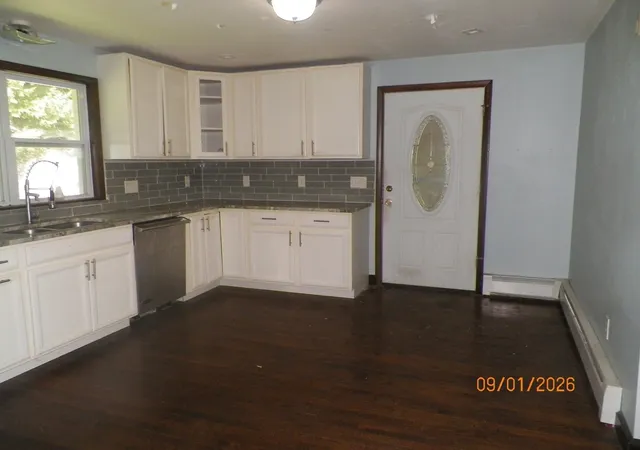 Photo 4 of Single family home for sale at 214 Grove Ave, Leominster, MA 01453 | MLS# 73570459 | Listing updated on 2026-09-05