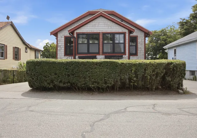 Photo 2 of Sale Pending at 175 Rhoda St, Quincy, MA 02169 | MLS# 73574452 | Listing updated on 2026-09-29