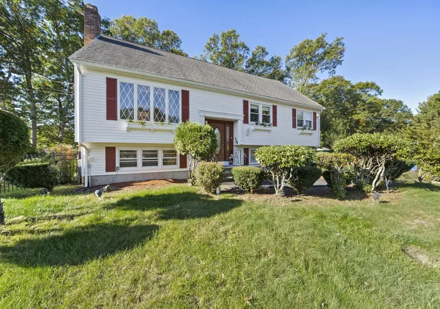Photo 2 of Single family home for sale at 22 Kimberly Ln, Randolph, MA 02368 | MLS# 73588411 | Listing updated on 2026-10-12