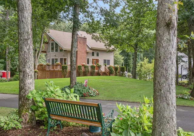 Photo 1 of Sale Pending at 121 Walker St, Seekonk, MA 02771 | MLS# 73572351 | Listing updated on 2026-09-24