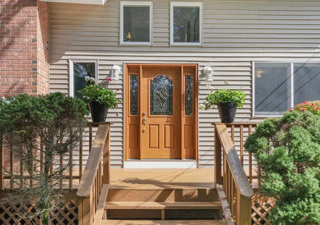 Photo 3 of Sale Pending at 121 Walker St, Seekonk, MA 02771 | MLS# 73572351 | Listing updated on 2026-09-24
