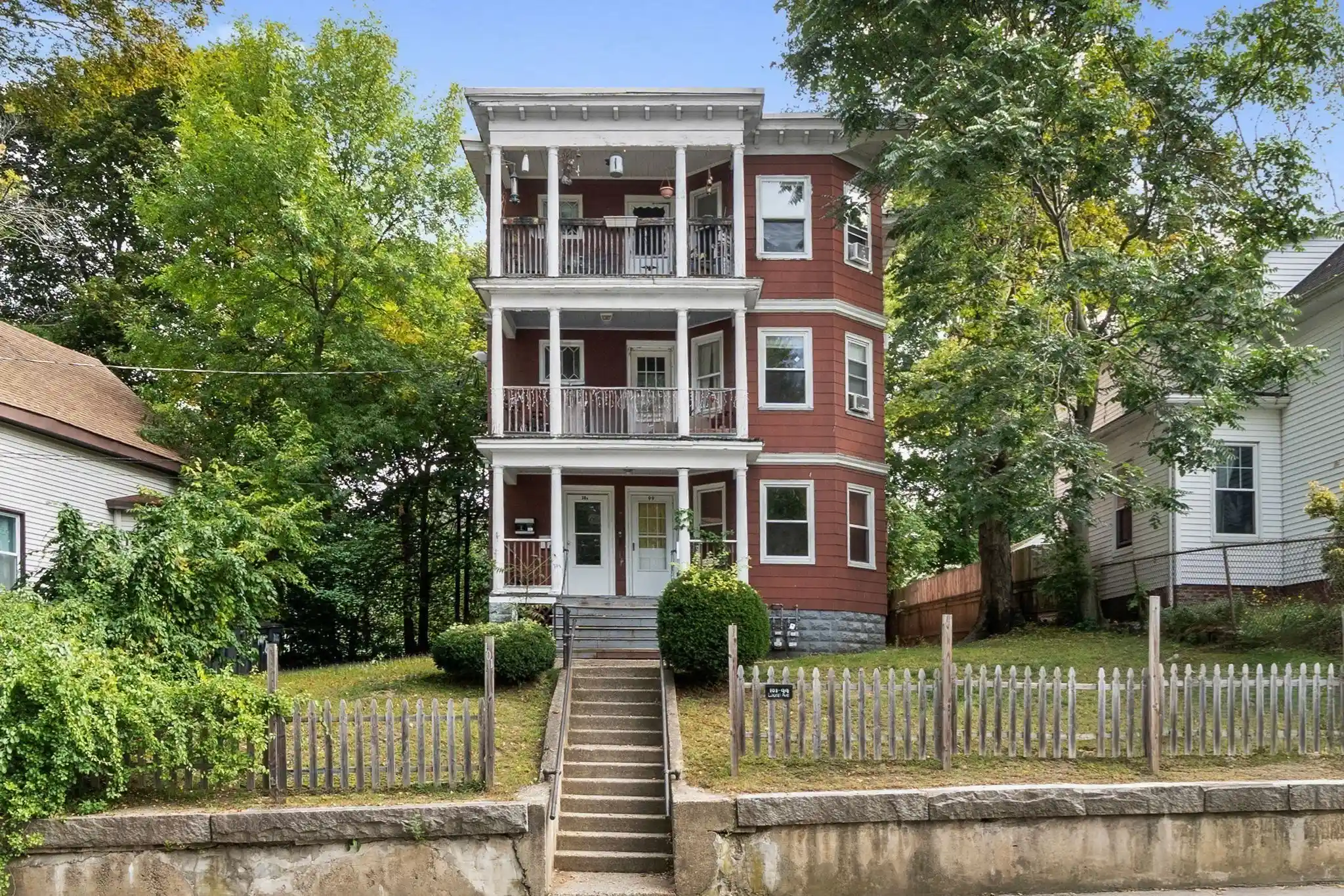 Listing Photo 1 - Condo for sale in 99 Laurel Ave located at 99 Laurel Ave, Haverhill, MA 01835 - Unit 99 Laurel Ave