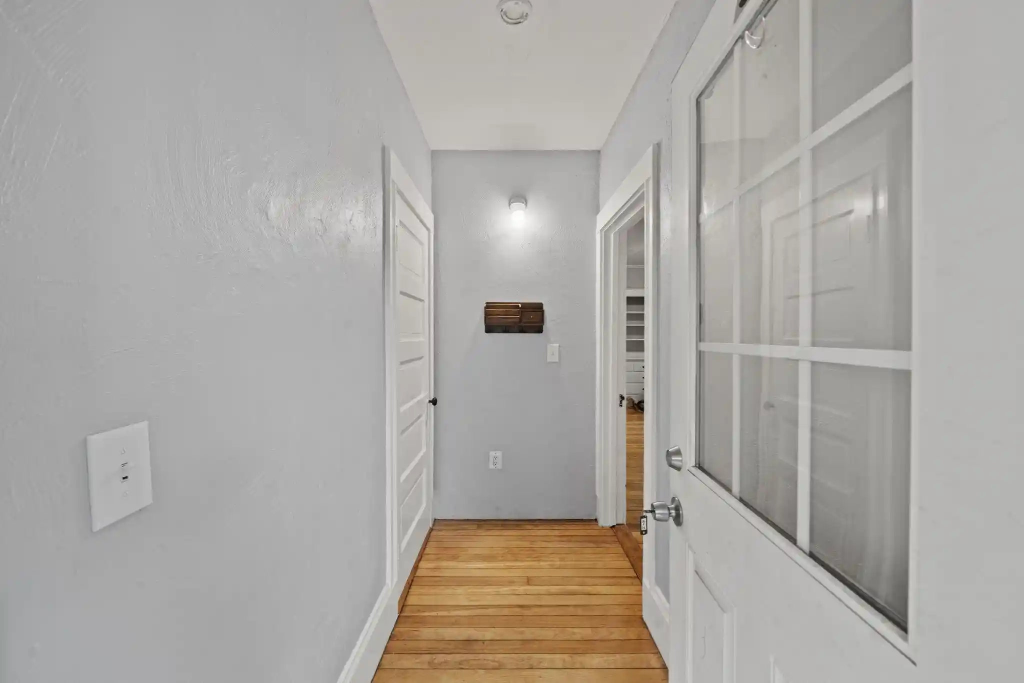 Listing Photo 2 - Condo for sale in 99 Laurel Ave located at 99 Laurel Ave, Haverhill, MA 01835 - Unit 99 Laurel Ave