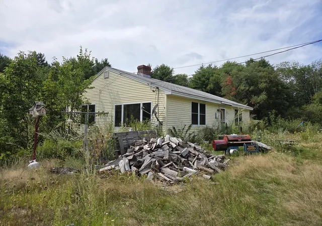 Photo 3 of Sale Pending at 92 Fitchburg Rd, Ashburnham, MA 01430 | MLS# 73570472 | Listing updated on 2026-09-02