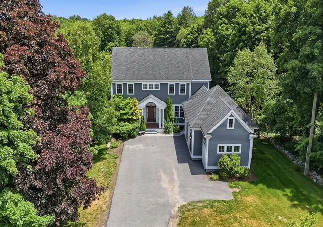 Photo 2 of Single family home for sale at 440 Concord Rd, Bedford, MA 01730 | MLS# 73574120 | Listing updated on 2026-10-01