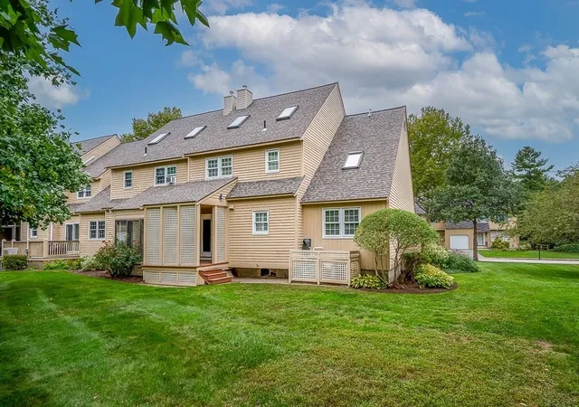 Photo 1 of Condo for sale at 39 Waterford Dr #39, Worcester, MA 01602 | MLS# 73583497 | Listing updated on 2026-10-08