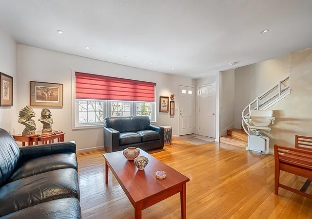 Photo 4 of Condo for sale at 39 Waterford Dr #39, Worcester, MA 01602 | MLS# 73583497 | Listing updated on 2026-10-08