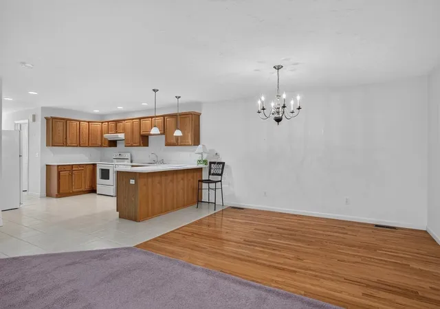 Photo 4 of Condo for sale at 1 Hvn Way #1, Ashland, MA 01721 | MLS# 73575519 | Listing updated on 2026-09-14