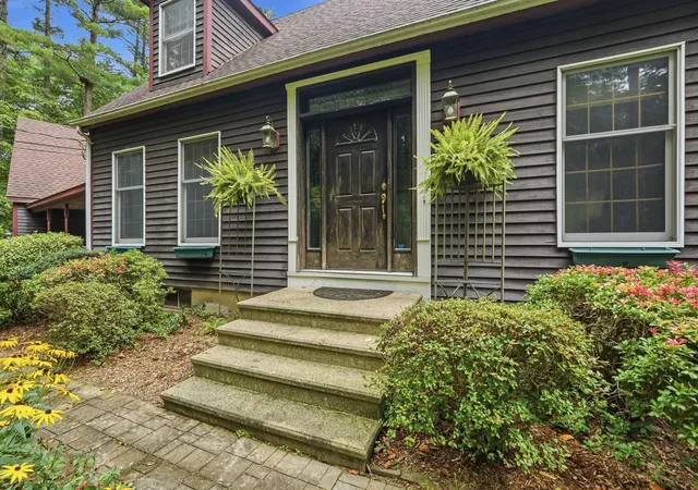Photo 4 of Single family home for sale at 162 Barton Ave, Belchertown, MA 01007 | MLS# 73571175 | Listing updated on 2026-09-06