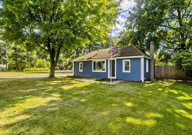 Photo 1 of Sale Pending at 3 Field St, Southwick, MA 01077 | MLS# 73582348 | Listing updated on 2026-10-27
