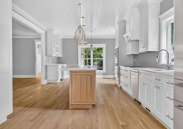 Photo 3 of Single family home for sale at 144 Washington St, Wellesley Hills, MA 02481 | MLS# 73499362 | Listing updated on 2026-09-08
