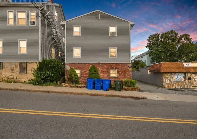Photo 3 of Condo for sale at 243 Robeson St #6, Fall River, MA 02720 | MLS# 73573423 | Listing updated on 2026-10-06