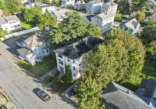 Listing Photo 2 - Condo for sale in building located at 64 Francis St, Worcester, MA 01606