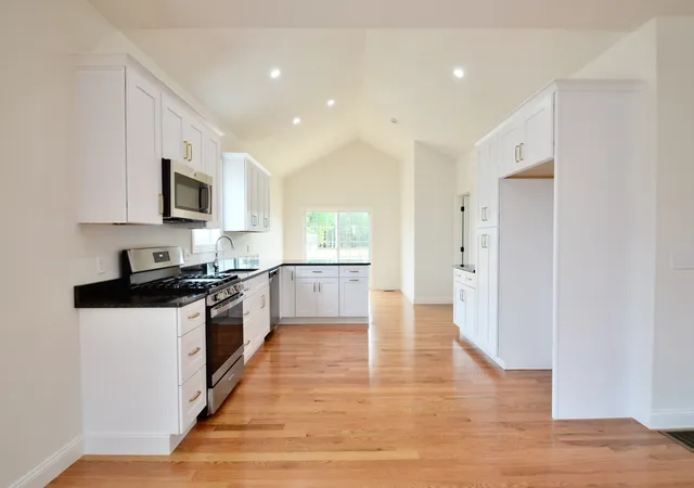 Photo 3 of Single family home for sale at 215a Crownshield #20A, Uxbridge, MA 01569 | MLS# 73589052 | Listing updated on 2026-10-13