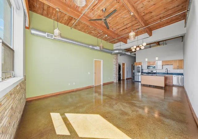 Photo 3 of Sale Pending at 120 Holmes St #312, Quincy, MA 02171 | MLS# 73585292 | Listing updated on 2026-10-14