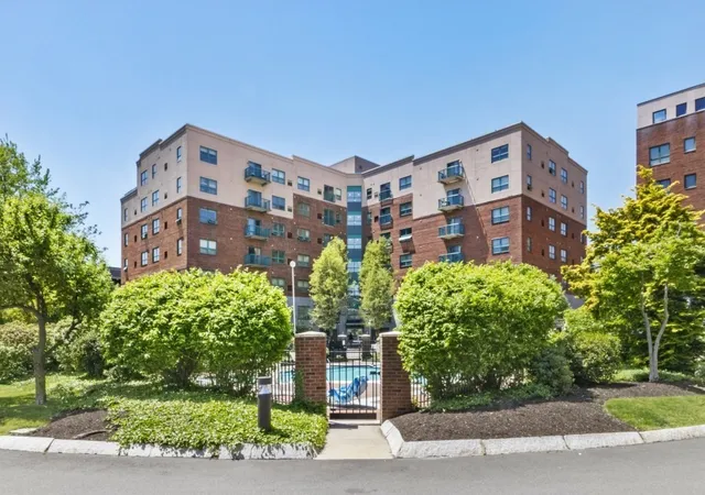 Photo 1 of Sale Pending at 175 Cottage St #504, Chelsea, MA 02150 | MLS# 73571527 | Listing updated on 2026-09-19