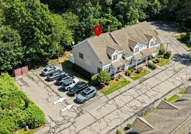 Photo 3 of Condo for sale at 864 Brockton Ave #864, Abington, MA 02351 | MLS# 73574404 | Listing updated on 2026-09-25