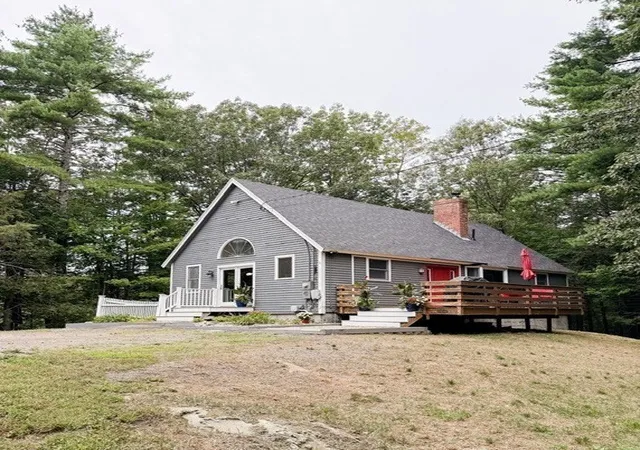 Photo 2 of Sale Pending at 30 Odell Rd, Sandown, NH 03873 | MLS# 73574981 | Listing updated on 2026-09-15