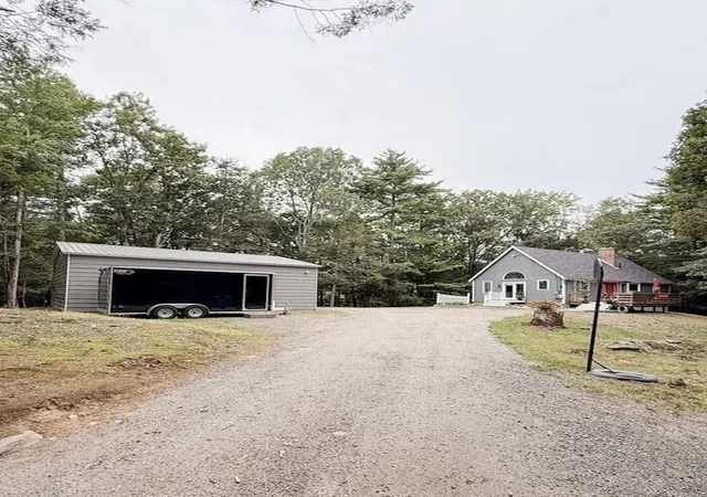 Photo 4 of Sale Pending at 30 Odell Rd, Sandown, NH 03873 | MLS# 73574981 | Listing updated on 2026-09-15