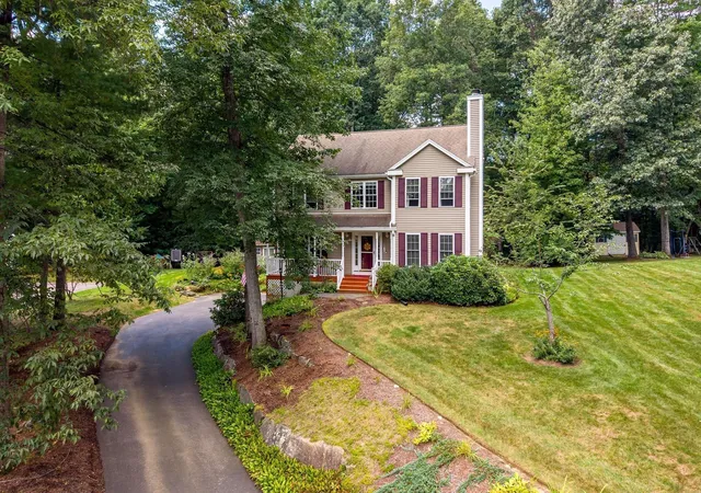 Single family home for sale at 27 Tannery Rd, Fiskdale, MA 01518 | MLS# 73574892