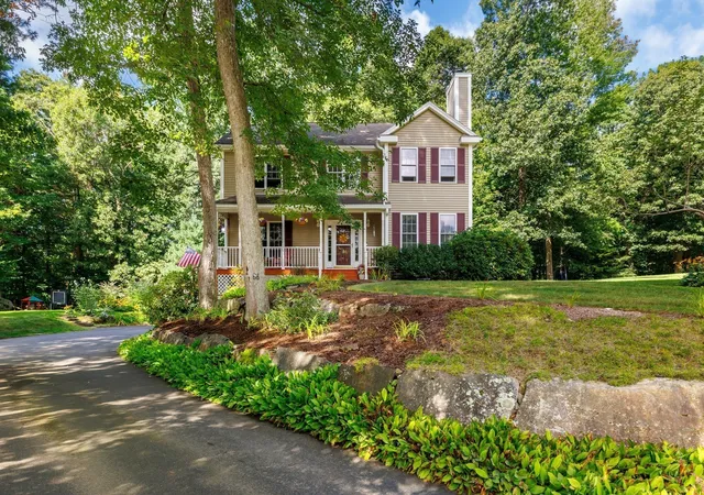 Photo 2 of Single family home for sale at 27 Tannery Rd, Fiskdale, MA 01518 | MLS# 73574892 | Listing updated on 2026-09-14