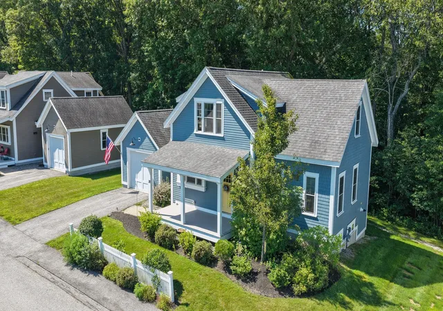 Photo 3 of Condo for sale at 28 Follinsbee Ln #28, West Newbury, MA 01985 | MLS# 73575480 | Listing updated on 2026-09-14