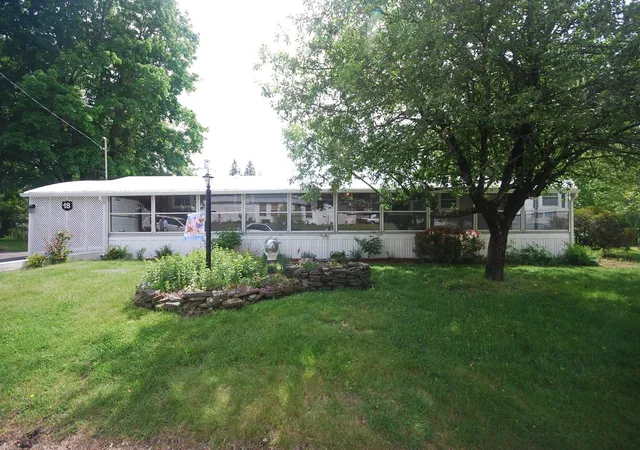 Photo 3 of Manufactured home for sale at 18 Riverveiw Cir, Brimfield, MA 01010 | MLS# 73574724 | Listing updated on 2026-09-15