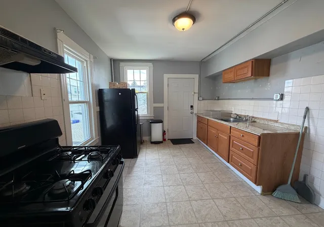 Photo 3 of Multi family home for sale at 15-19 Litchfield St, Springfield, MA 01108 | MLS# 73571396 | Listing updated on 2026-09-06