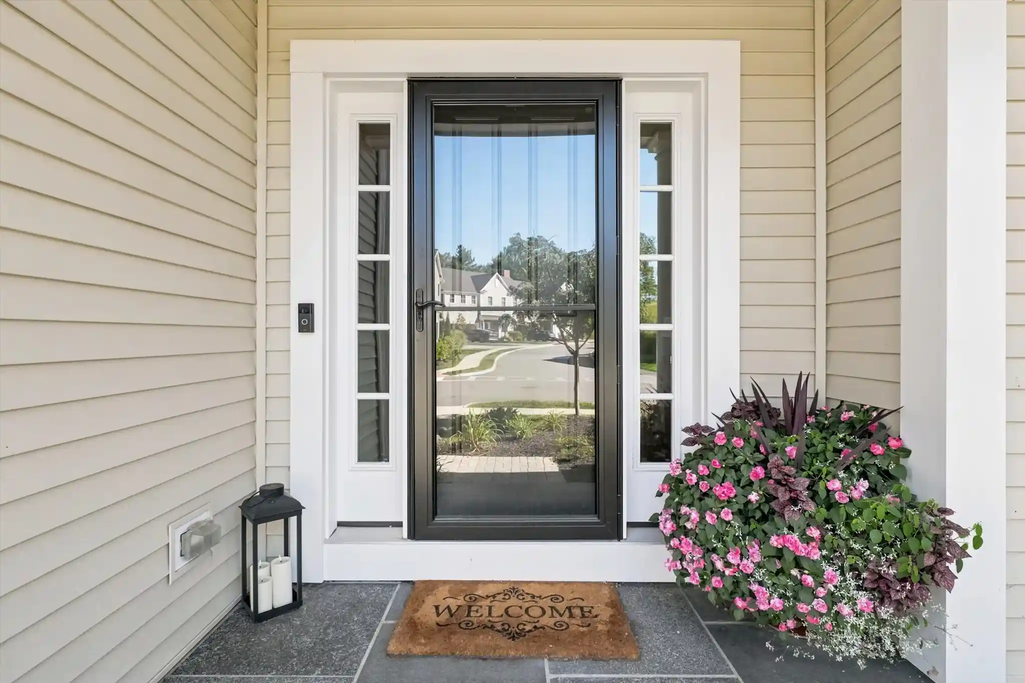 Listing Photo 2 - Condo for sale in 48 Cutter located at 48 Cutter, Amesbury, MA 01913 - Unit #48