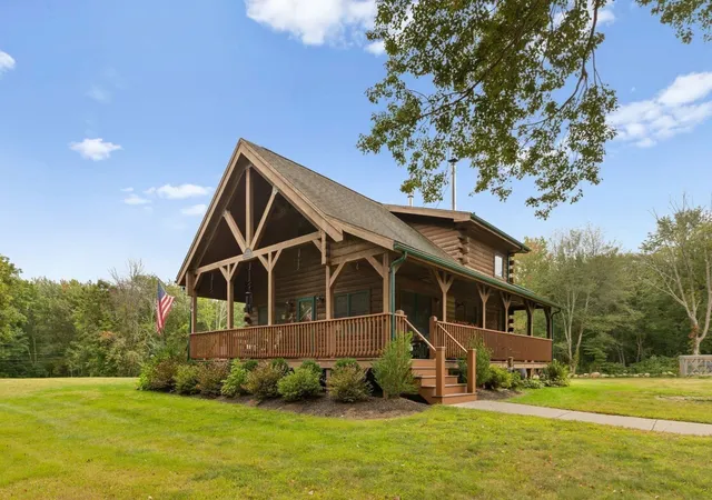 Photo 1 of Sale Pending at 29 Union St, Blackstone, MA 01504 | MLS# 73578660 | Listing updated on 2026-10-07
