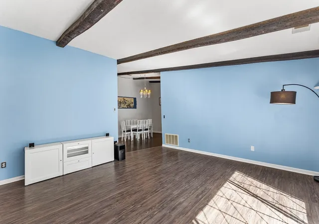 Photo 4 of Condo for sale at 12 Royal Lake #8, Braintree, MA 02184 | MLS# 73575041 | Listing updated on 2026-09-14