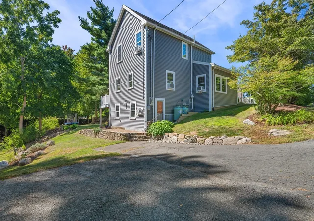 Photo 2 of Single family home for sale at 4 Lynnwood, Gloucester, MA 01930 | MLS# 73571479 | Listing updated on 2026-09-07