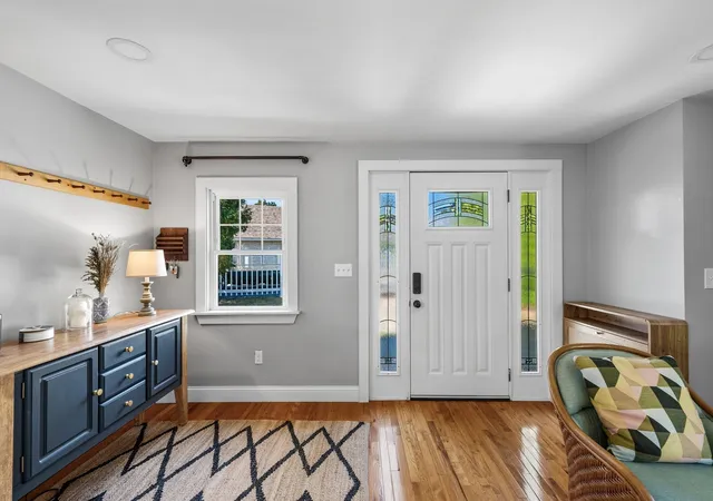 Photo 3 of Single family home for sale at 4 Lynnwood, Gloucester, MA 01930 | MLS# 73571479 | Listing updated on 2026-09-07