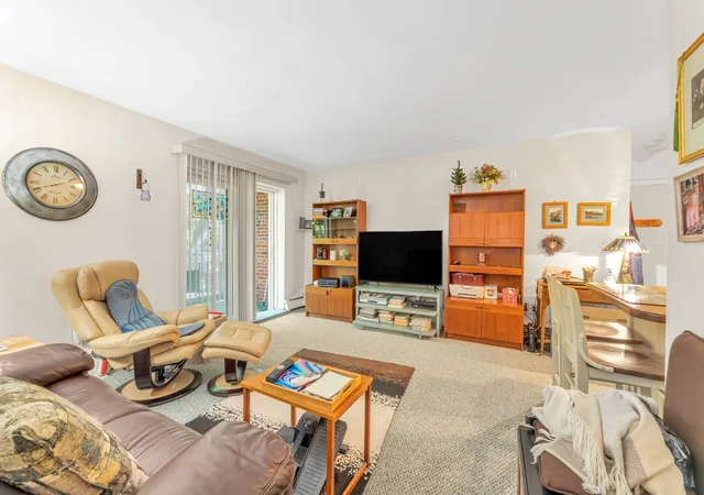 Photo 3 of Condo for sale at 125 Grove St #3, West Roxbury, MA 02132 | MLS# 73579059 | Listing updated on 2026-10-21