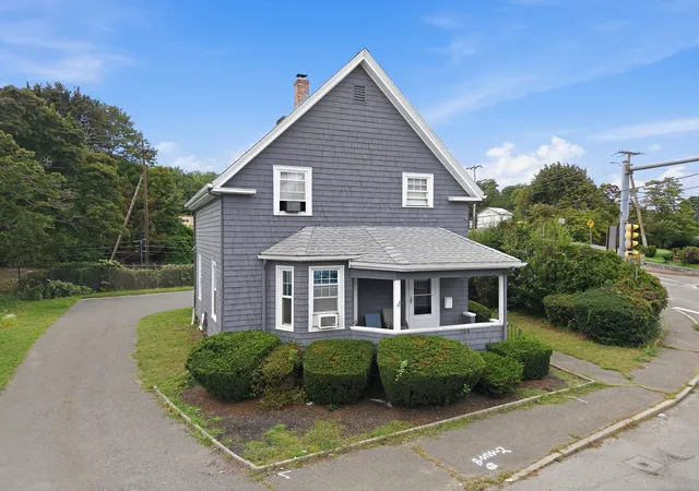Photo 2 of Single family home for sale at 354 Essex, Swampscott, MA 01907 | MLS# 73573511 | Listing updated on 2026-09-18