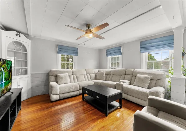 Photo 2 of Sale Pending at 191 Pleasant St, Leominster, MA 01453 | MLS# 73578876 | Listing updated on 2026-10-01
