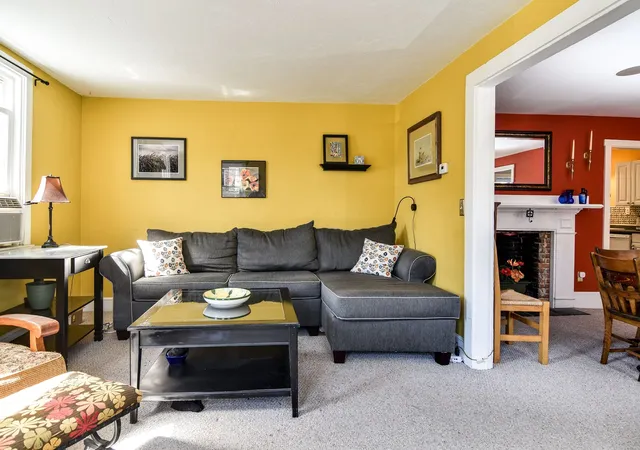 Listing Photo 4 - Condo for sale in building located at 22 Chestnut St, Framingham, MA 01571 - Unit #22