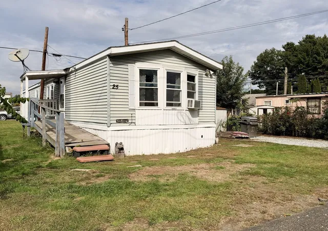 Photo 3 of Manufactured home for sale at 868 Southampton Rd #25, Westfield, MA 01085 | MLS# 73588836 | Listing updated on 2026-10-13
