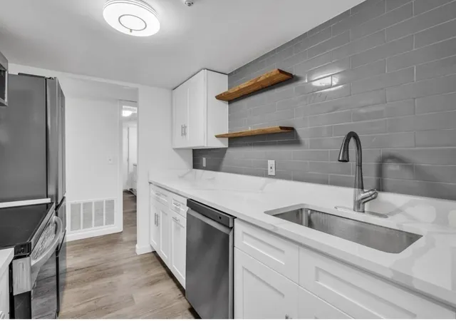 Photo 4 of Condo for sale at 20 Brain Dr #E, Stoughton, MA 02072 | MLS# 73575787 | Listing updated on 2026-09-14