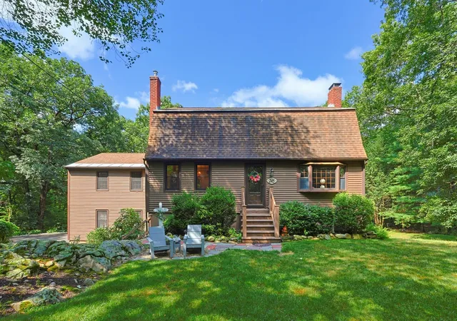 Photo 1 of Single family home for sale at 245 Albee Rd, Uxbridge, MA 01569 | MLS# 73575472 | Listing updated on 2026-09-14
