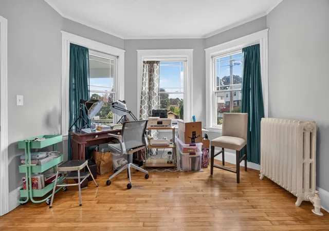 Listing Photo 4 - Condo for sale in building located at 20-a Chadwick St, Haverhill, MA 01835 - Unit #20A