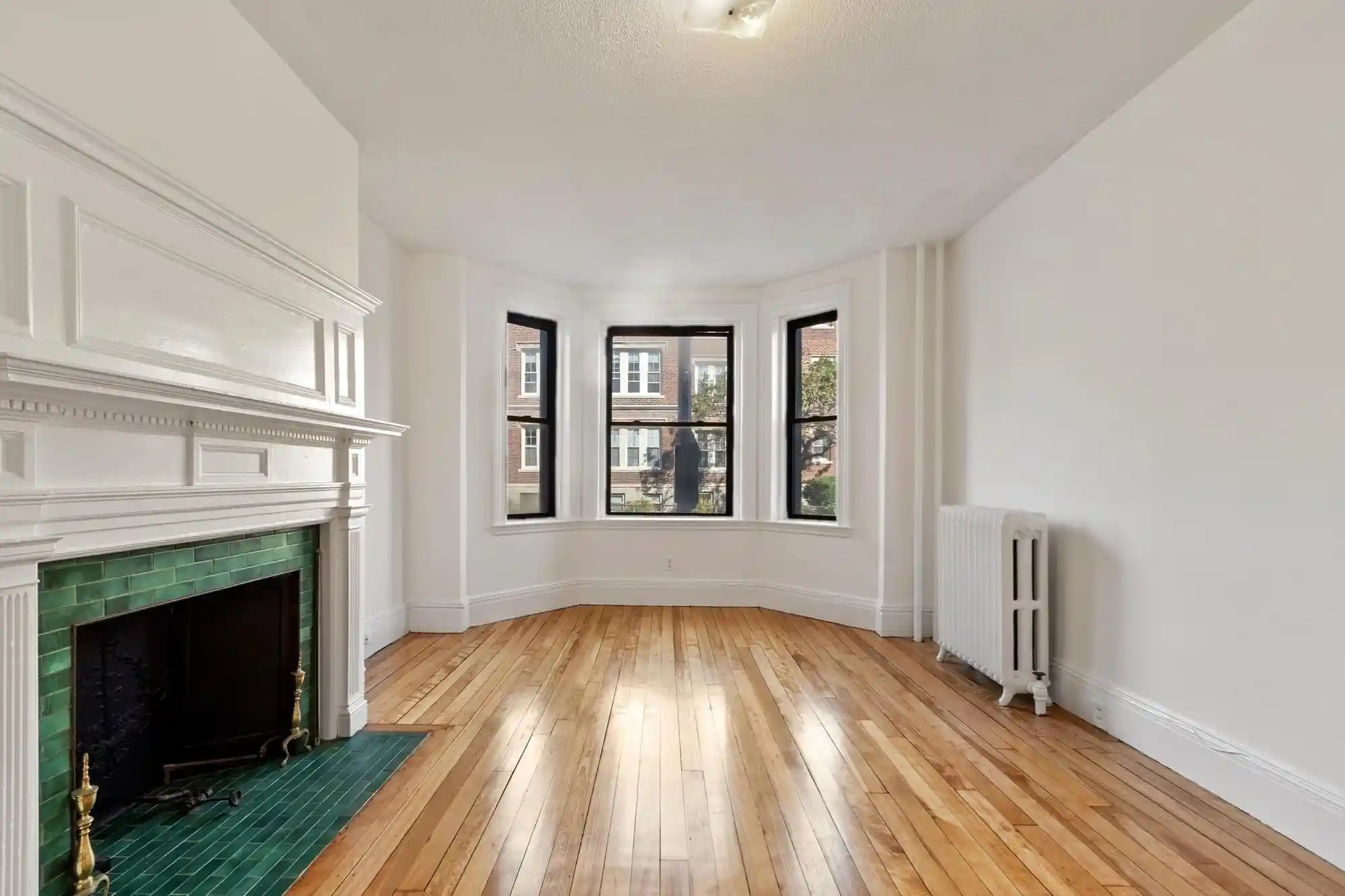 Listing Photo 2 - Condo for sale in 16 Glenville Ave located at 16 Glenville Ave, Boston, MA 02134 - Unit #Unit 1