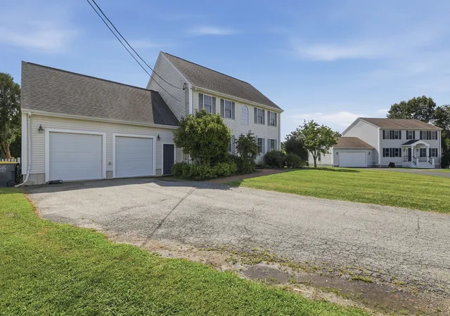 Photo 34 of Sale Pending at 50 Hannah Dr, Somerset, MA 02726 | MLS# 73571956 | Listing updated on 2026-09-29
