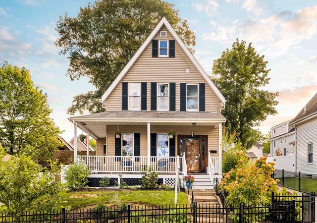 Photo 2 of Single family home for sale at 4 Dedham St, Hyde Park, MA 02136 | MLS# 73583883 | Listing updated on 2026-10-21