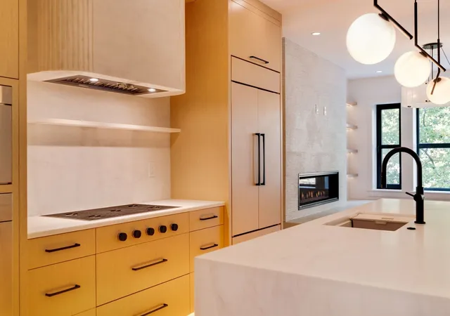 Listing Photo 2 - Condo for sale in building located at 79 Park St, Somerville, MA 02143 - Unit #2