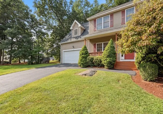 Photo 3 of Condo for sale at 4 Oakes Cir #4, Millbury, MA 01527 | MLS# 73571975 | Listing updated on 2026-09-16
