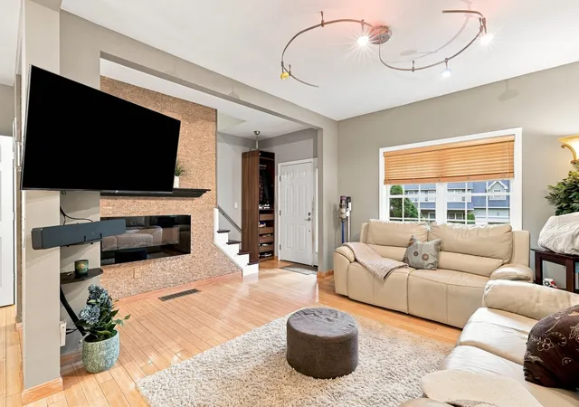 Photo 4 of Condo for sale at 4 Oakes Cir #4, Millbury, MA 01527 | MLS# 73571975 | Listing updated on 2026-09-16